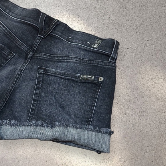 7 FOR ALL MANKIND SHORTS - Picture 1 of 8